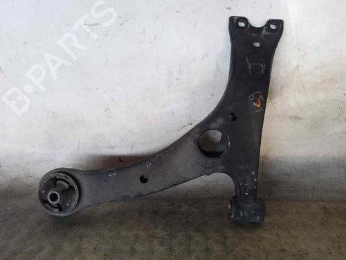 Used Left front suspension arm TOYOTA COROLLA Verso (ZER_, ZZE12_, R1_) 1.8 (ZNR11_, ZNR11R) (129 hp) 26473910