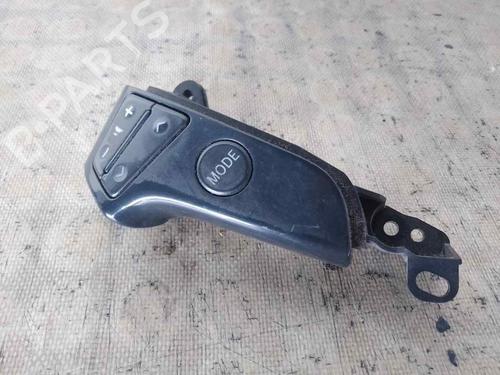 steering-wheel-controls-toyota-avensis-_t25_-2003-2004-2005-2006-2007-2008-26467161 main image
