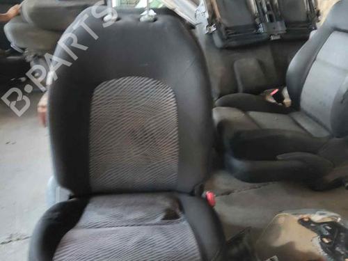 Sæde højre fortil Sæde højre fortil NISSAN MICRA IV (K13K, K13KK) 1.2 (80 hp) 36018996 36018996