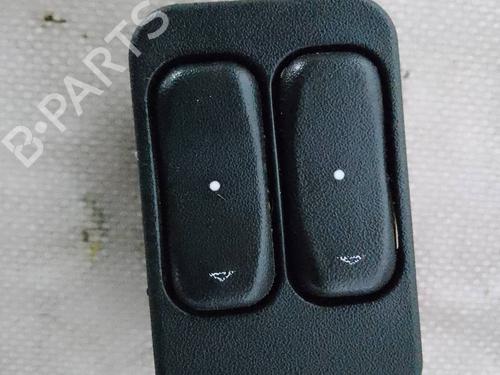 Interrupteur de vitre avant gauche OPEL CORSA C (X01) 1.2 Twinport (F08, F68) (80 hp) 26467799