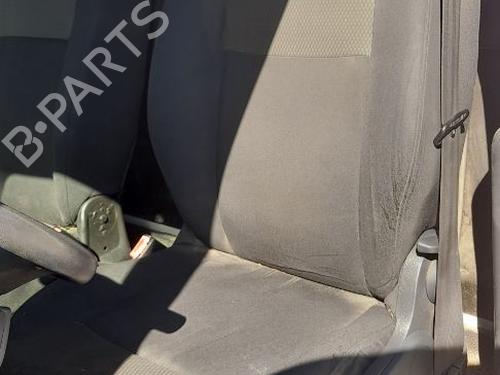 Sæde venstre fortil Sæde venstre fortil RENAULT KANGOO / GRAND KANGOO II (KW0/1_) 1.5 dCi 90 (KW05, KW08, KW0G, KW11) (90 hp) 34003864 34003864