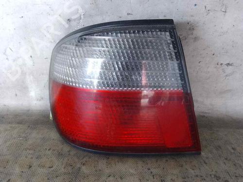 Used Left taillight NISSAN PRIMERA Hatchback (P11) [1996-2002]  26470919