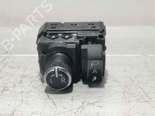 Commande retroviseurs TOYOTA AURIS Estate (_E18_) 1.8 Hybrid (ZWE186_, ZWE186R, ZWE186H) (136 hp) 31930555