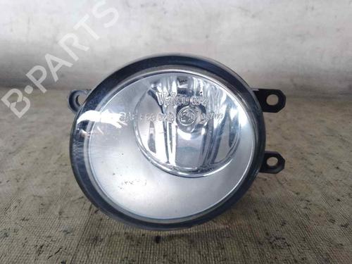 Used Left front fog light TOYOTA AVENSIS (_T25_) [2003-2008]  26471968