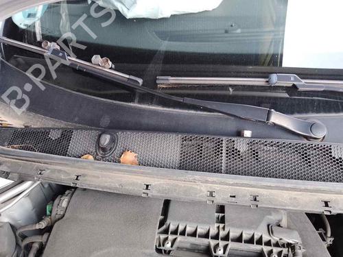 Used Front windshield wiper arm PEUGEOT 308 II (LB_, LP_, LW_, LH_, L3_) [2013-2021]  28463614