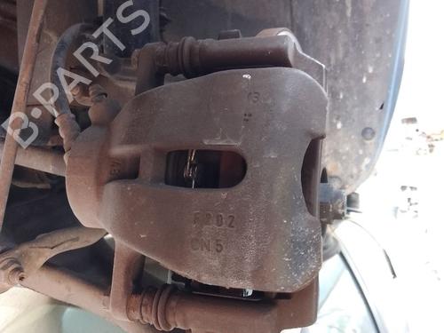 Etrier avant gauche Etrier avant gauche 37010445 37010445