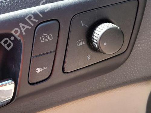 Used Mirror switch Mirror switch VW POLO IV (9N_, 9A_) [2001-2014] 33214051 33214051