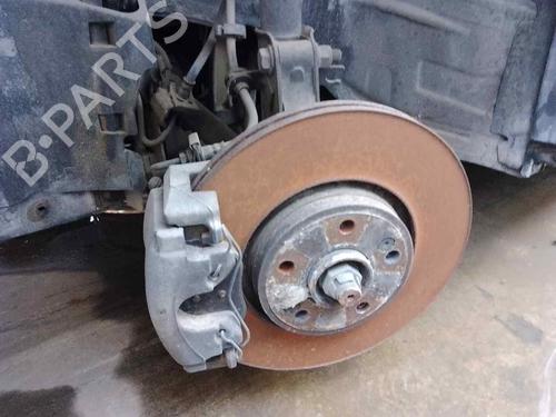 Used Left front steering knuckle RENAULT LAGUNA II Grandtour (KG0/1_) [2001-2007]  28456217