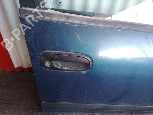 Used Front right exterior door handle NISSAN ALMERA II (N16) 2.2 Di (110 hp) 26471219