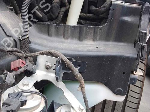 Used Windscreen washer tank OPEL INSIGNIA A (G09) [2008-2017]  28462410