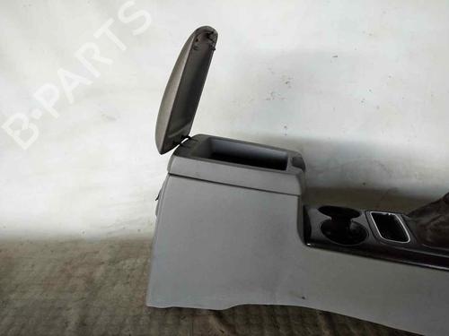 Armrest / Center console KIA SORENTO I (JC) 2.5 CRDi 4WD | BP26481732I20 