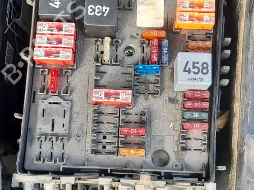 Used Fuse box Fuse box VW GOLF V (1K1) [2003-2010] 34249584 34249584