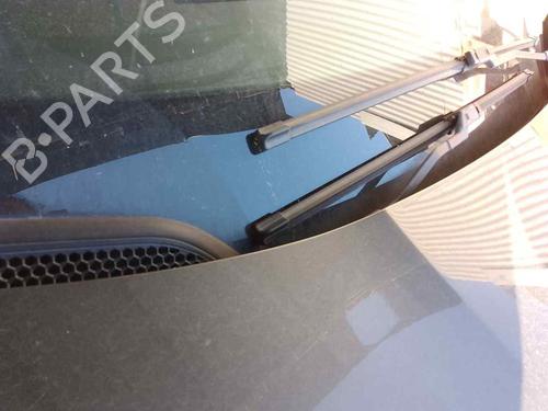 Used Front windshield wiper arm CITROËN C4 I (LC_) [2004-2014]  28465765