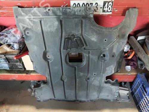 Used Underbody protection Underbody protection BMW 1 (E87) 118 d (143 hp) 33049039 33049039