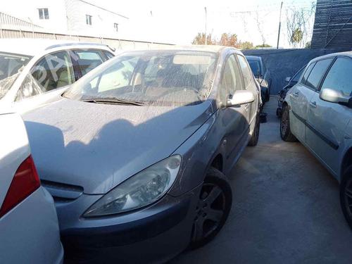 Left headlight PEUGEOT 307 (3A/C) 2.0 HDi 110 | BP26476480C28 