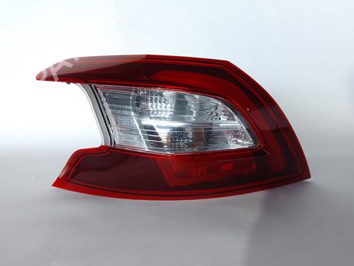 Used Left taillight PEUGEOT 308 II (LB_, LP_, LW_, LH_, L3_) [2013-2021]  26483742