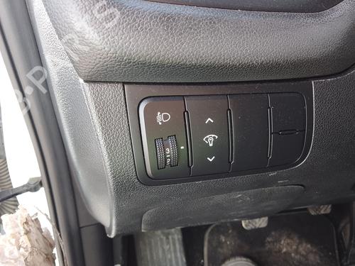 Commande de phare KIA CEE'D (JD)  | BP32215698I24 