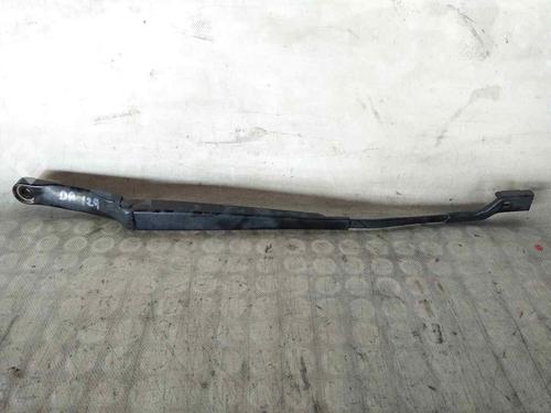 Used Front windshield wiper arm OPEL ASTRA J (P10) [2009-2016]  26469243