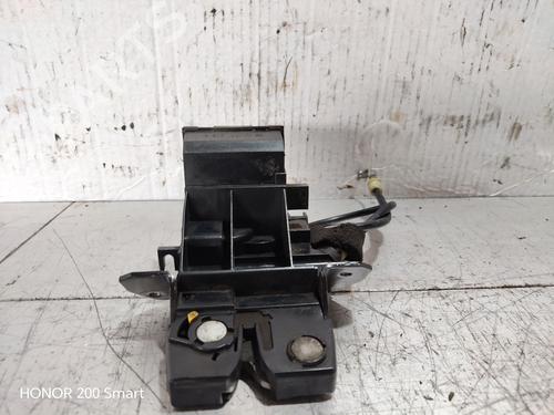 Used Tailgate lock Tailgate lock MERCEDES-BENZ E-CLASS (W211) E 270 CDI (211.016) (177 hp) 36070769 36070769