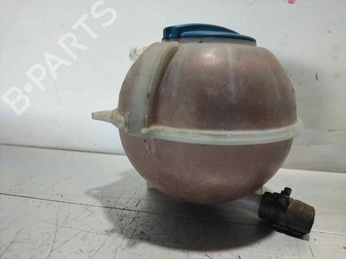 Used Expansion tank Expansion tank 32452928 32452928