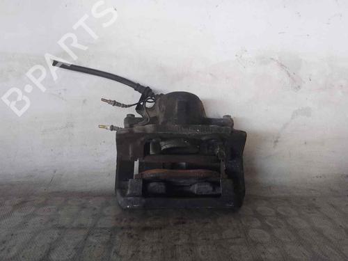 Venstre bremsekaliber foran PEUGEOT 406 (8B) 1.9 TD (92 hp) 26473464