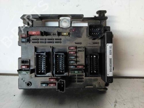 Used Fuse box PEUGEOT 206 CC (2D) 2.0 S16 (136 hp) 32134384