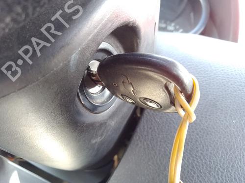 Conmutador de arranque Conmutador de arranque CHEVROLET AVEO / KALOS Hatchback (T200) 1.4 16V (94 hp) 36532077 36532077