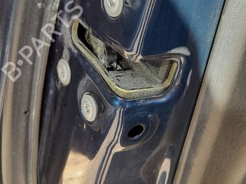 Used Front left lock Front left lock TOYOTA COROLLA Saloon (_E12_) 2.0 D-4D (CDE120_, CDE120R) (90 hp) 33169219 33169219