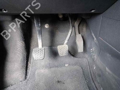 Used Break pedal OPEL MERIVA A MPV (X03) 1.7 DTI (E75) (75 hp) 28457918