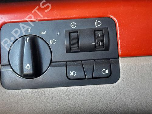 Used Headlight switch Headlight switch BMW 3 Coupe (E46) 320 Cd (150 hp) 33931788 33931788
