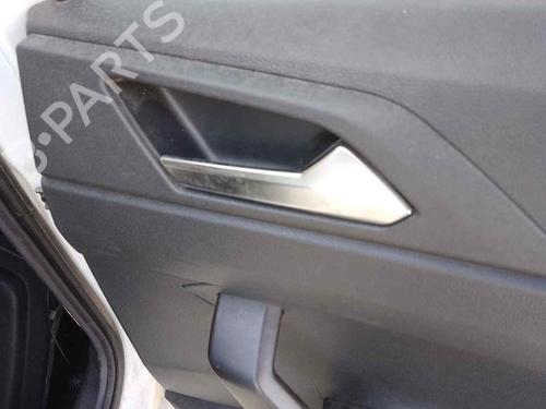 Højre bagtil invendig håndtag VW POLO VI (AW1, BZ1, AE1) 1.0 TSI (95 hp) 28469644