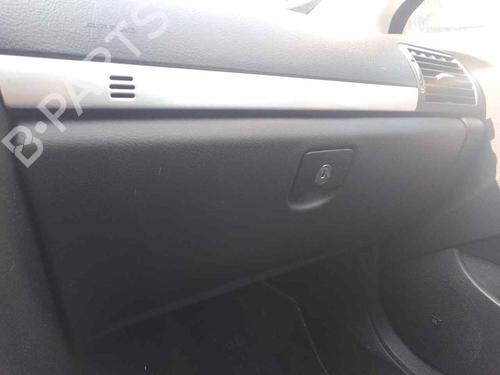 Used Glove box PEUGEOT 407 Coupe (6C_) 2.7 HDi (204 hp) 28468555