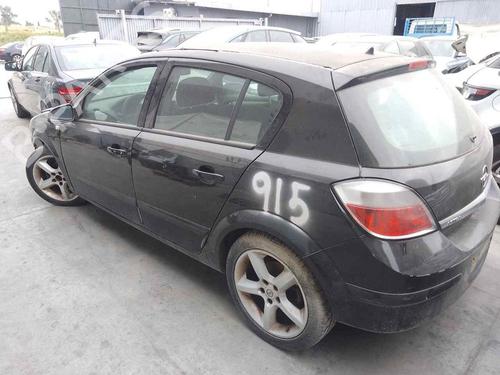 Used Left rear shock absorber OPEL ASTRA H (A04) [2004-2014]  28470177