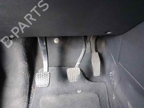 Pedal OPEL MERIVA A MPV (X03) 1.7 DTI (E75) (75 hp) 28457916