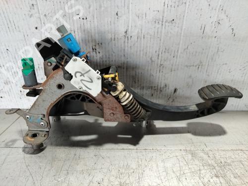 Used Clutch pedal Clutch pedal 36812934 36812934