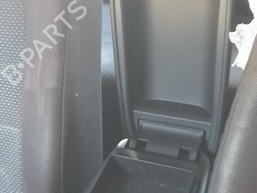 Armrest / Center console MAZDA 6 Saloon (GG) 2.0 DI (GG14) | BP33693779I20 - Image 2