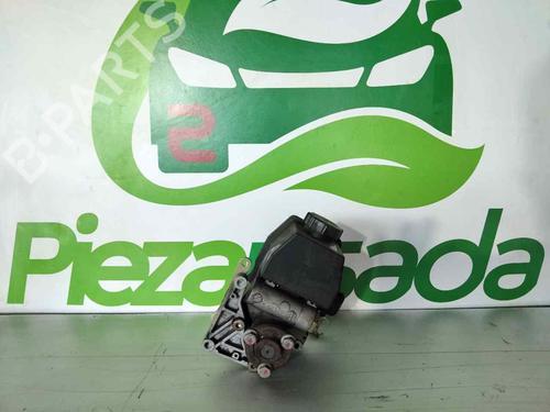 Used Steering pump MERCEDES-BENZ E-CLASS (W210) E 290 Turbo-D (210.017) (129 hp) 30385597