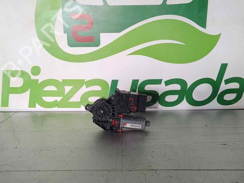 Vindusheismotor venstre bak VW GOLF PLUS V (5M1, 521) [2004-2013]  31149012