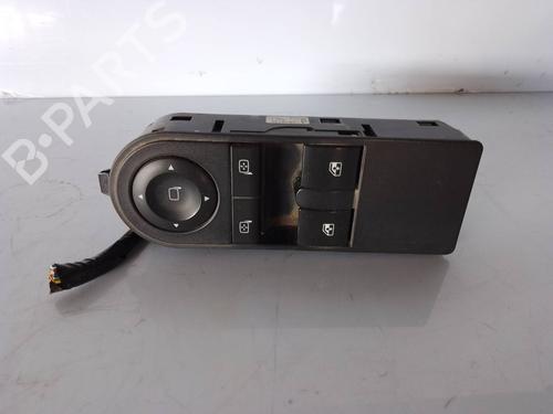left-front-window-switch-opel-astra-h-a04-2004-2005-2006-2007-2008-2009-2010-2011-2012-2013-2014-39069636 main image