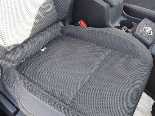 Sedile anteriore destro RENAULT KOLEOS I (HY_) 2.0 dCi (HY0K) (150 hp) 30619344