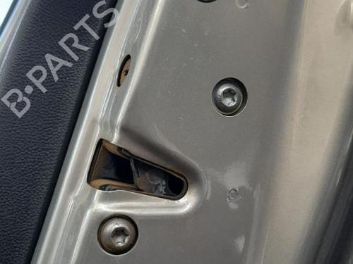 Højre bagtil lås Højre bagtil lås SKODA OCTAVIA II (1Z3) 2.0 TDI (140 hp) 33817473 33817473