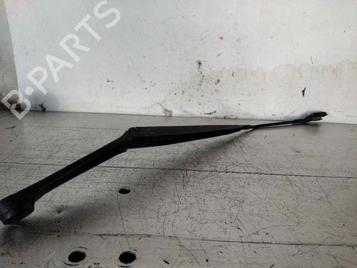 Used Front windshield wiper arm Front windshield wiper arm FIAT TIPO Saloon (356_, 357_) [2015-2026] 33623009 33623009
