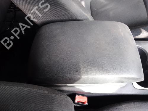 Apoyobrazos central FORD S-MAX (WA6) [2006-2014]  30845627