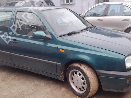Kløtsj VW GOLF III (1H1) 1.8 (90 hp) 33020117