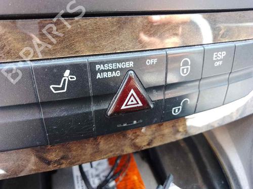 Used Warning switch MERCEDES-BENZ E-CLASS (W211) E 320 CDI (211.026) (204 hp) 32724158