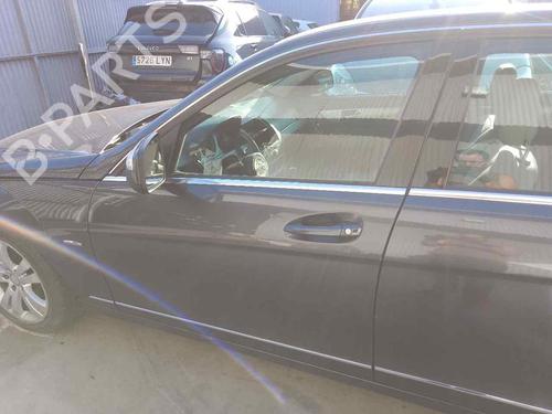 Used Left front door MERCEDES-BENZ C-CLASS (W204) C 200 Kompressor (204.041) (184 hp) 28470452