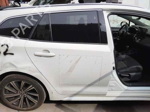 Used Right rear door TOYOTA AURIS Estate (_E18_) 1.8 Hybrid (ZWE186_, ZWE186R, ZWE186H) (136 hp) 29713498
