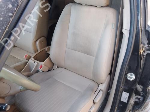 Used Left front seat KIA SPORTAGE II (JE_, KM_) 2.0 CRDi (140 hp) 30680371