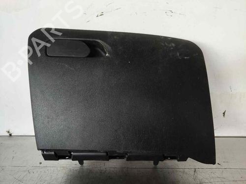 Handskerum Handskerum FIAT TIPO Saloon (356_, 357_) [2015-2026] 33619758 33619758