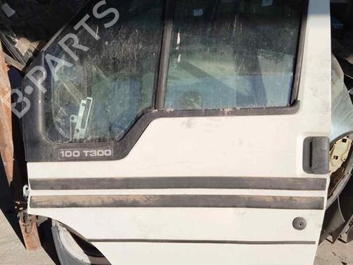 Used Left front door FORD TRANSIT Van (FA_ _) 2.0 DI (FAE_, FAF_, FAG_) (100 hp) 32479129